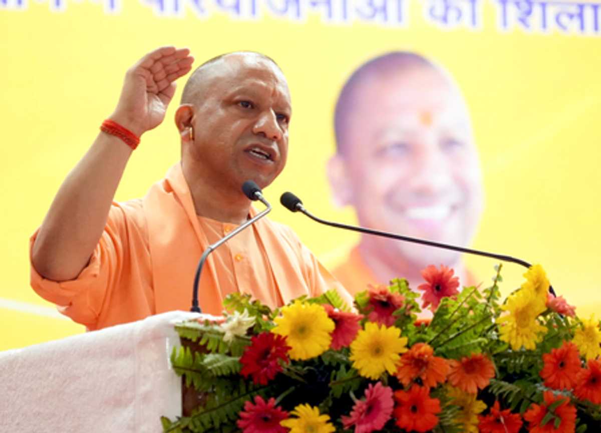 इन्वेस्ट यूपी : मैन्युफैक्चरिंग सेक्टर में वर्ष 2024-25 में 50 हजार करोड़ का निवेश